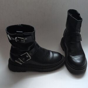 Zara for Kids Black Leather Ankle Boots with Buckles